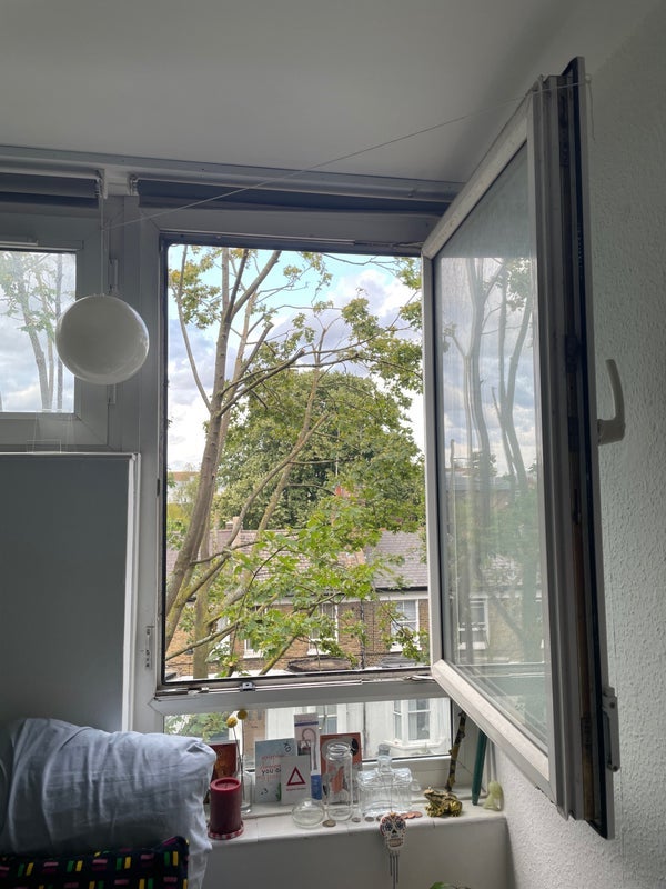 Room White Post Lane in Greater London
