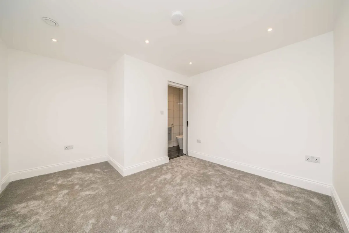 Flat Brighton Road in Greater London