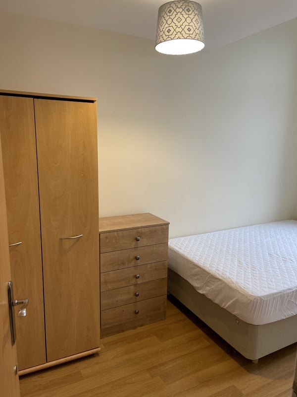 Room Mackworth Street in Manchester