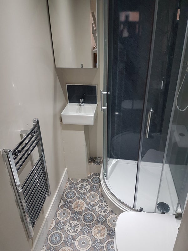 Room Colwick Road in Nottingham