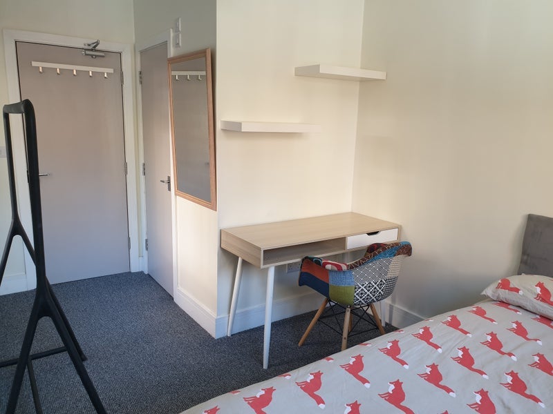 Room Colwick Road in Nottingham