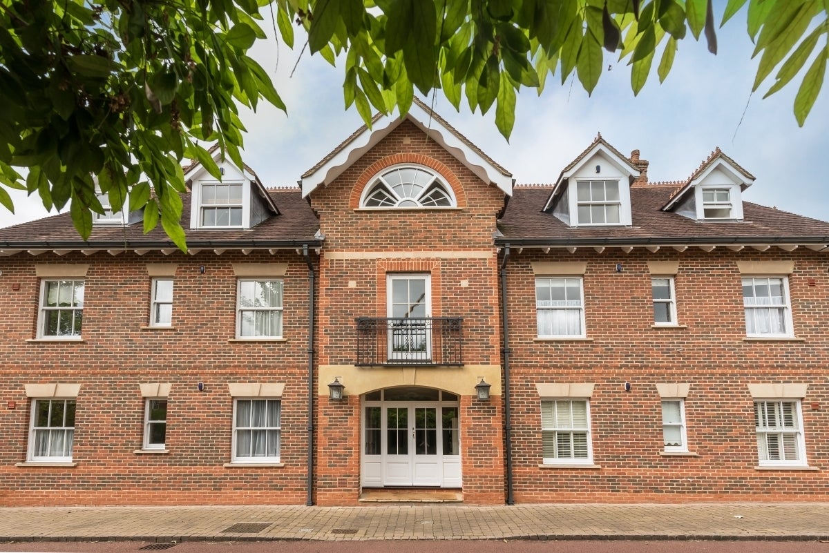 Flat Wethered Park in Marlow