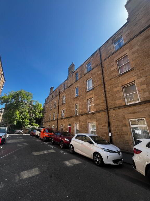 Flat New Mart Road in City of Edinburgh