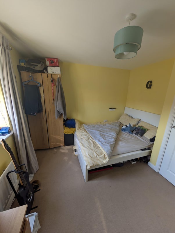 Room St Lucia Crescent in Bristol