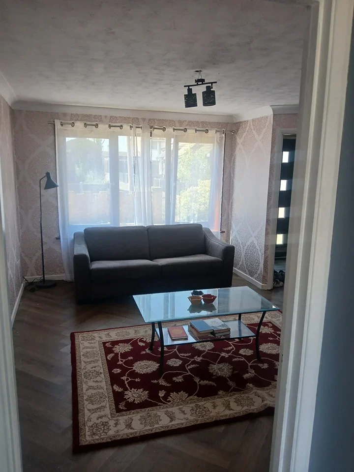 Room Greyhound Lane in Chadwell St Mary