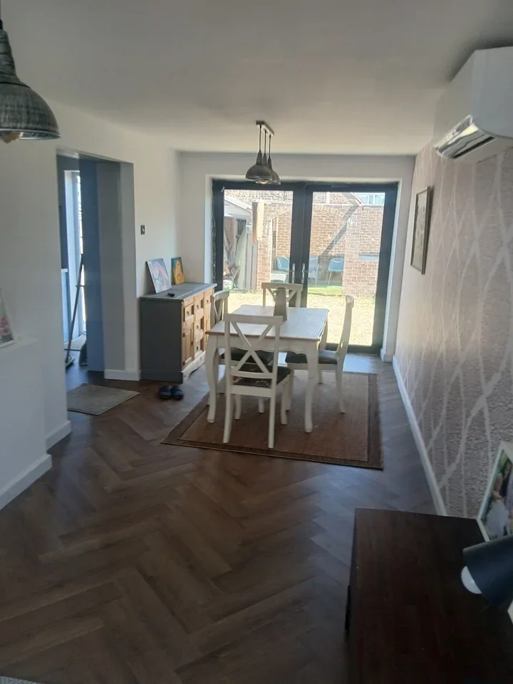 Room Greyhound Lane in Chadwell St Mary