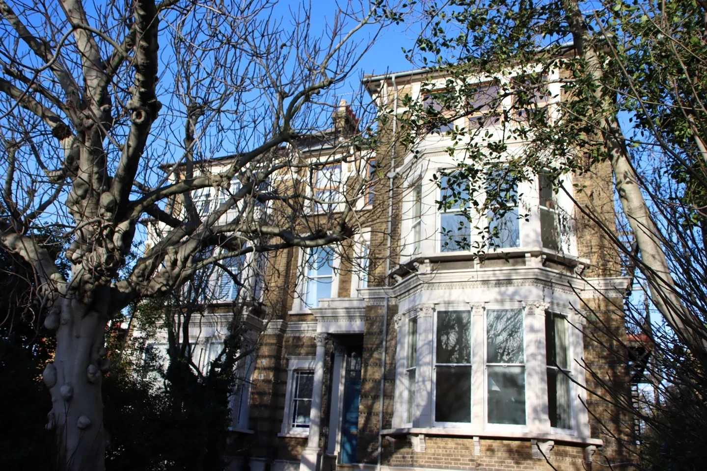 Flat Cavendish Road in Greater London