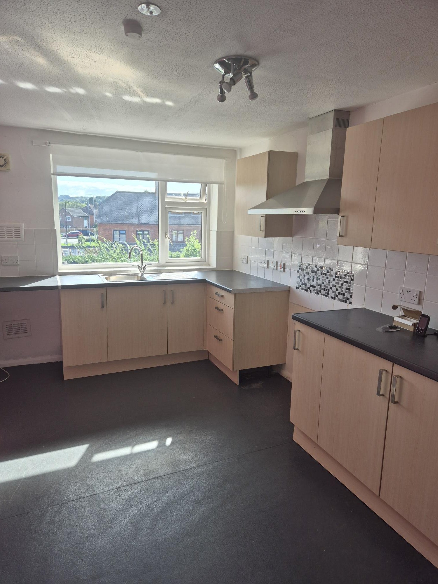 Flat Ronald West Court in Charnwood
