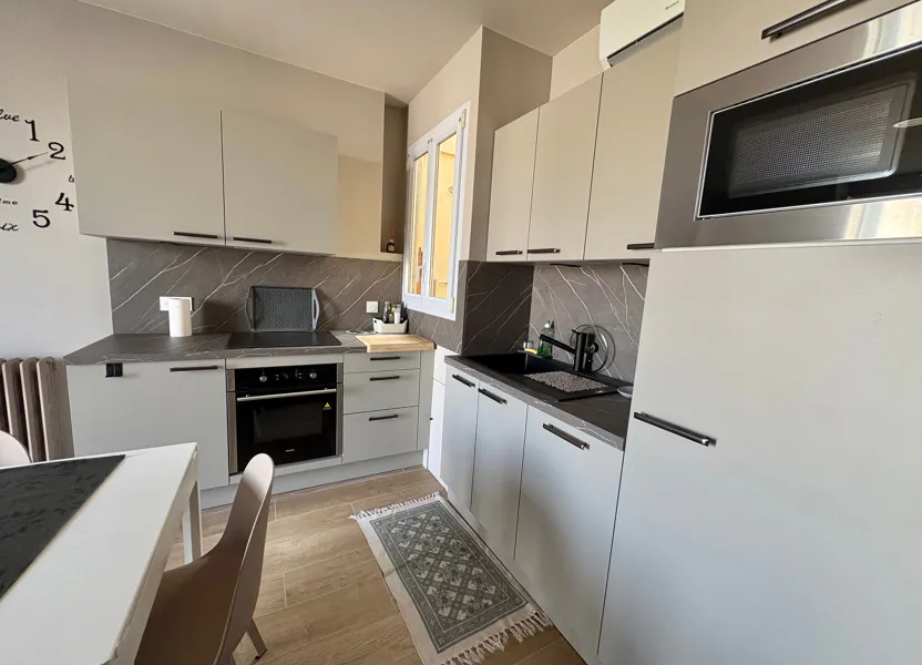 Flat Rue Louis de Coppet in Nice