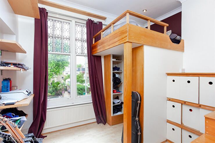 Flat Cromwell Road in Portslade by Sea