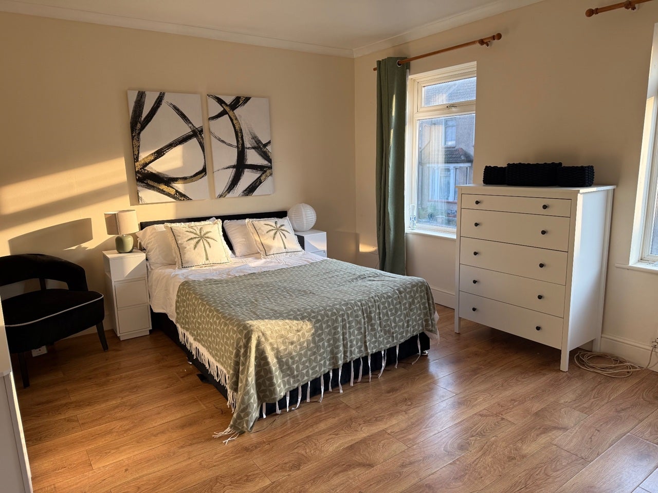 Room Anne of Cleves Road in Dartford