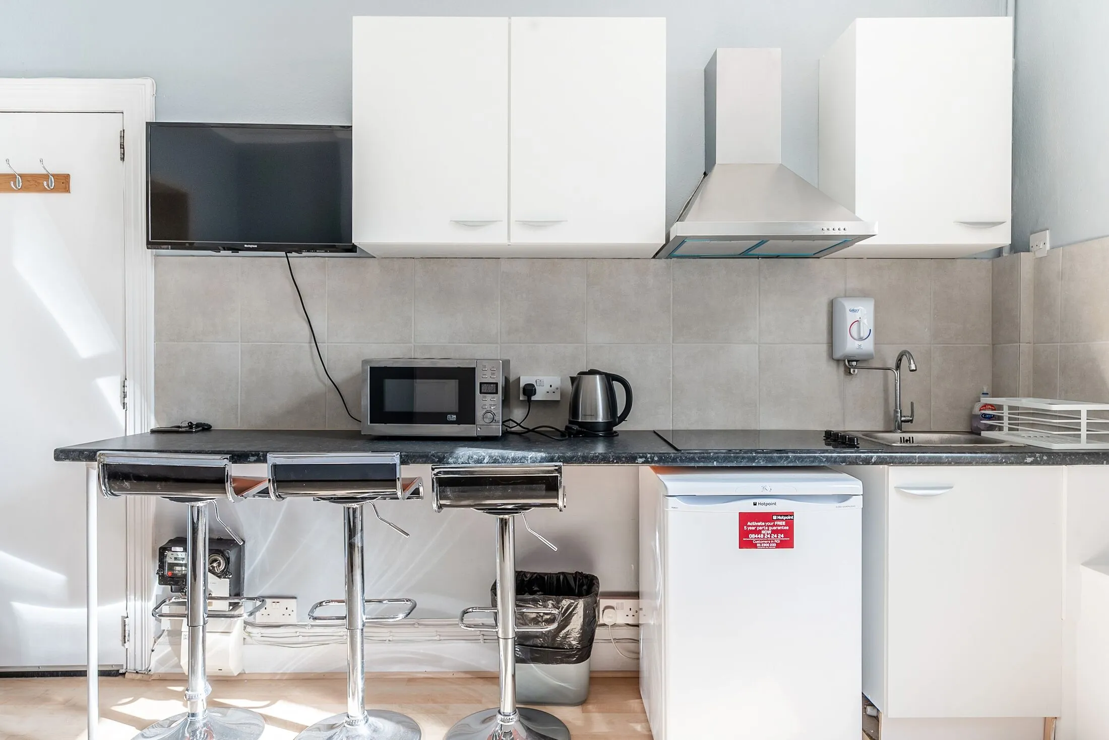 Flat Marloes Road in Greater London