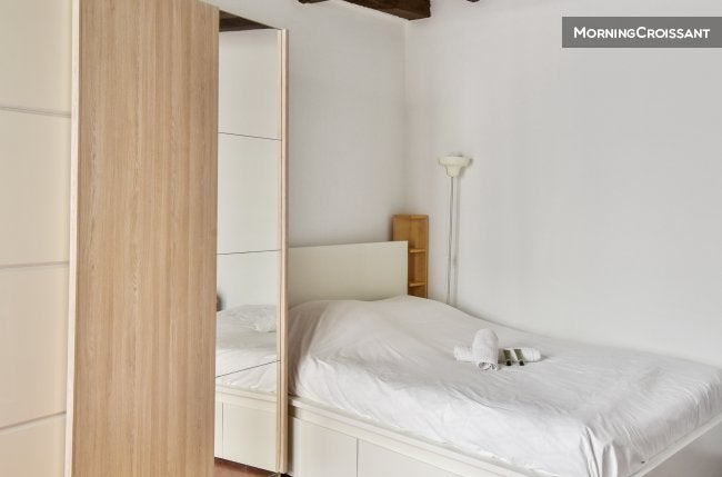 Appartement Rue Marie Stuart à Paris