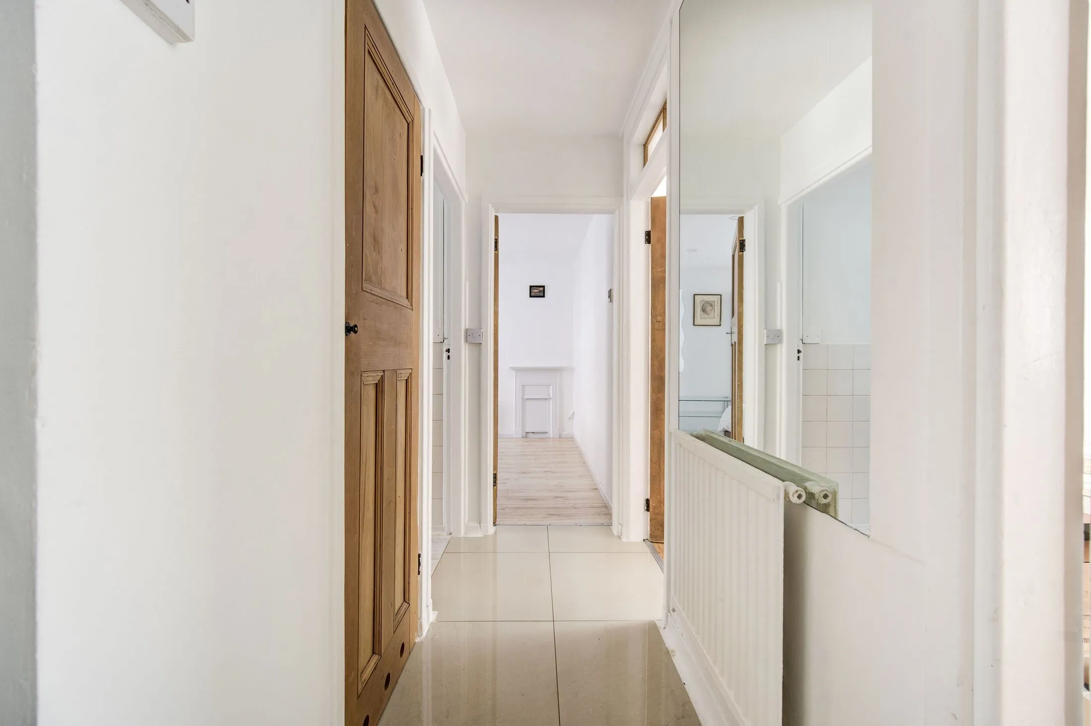 Flat Wyfold Road in Greater London