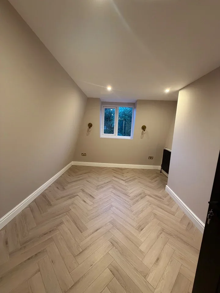 Room Gipsy Road in Greater London