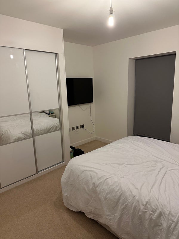 Flat Rolfe Terrace in Greater London