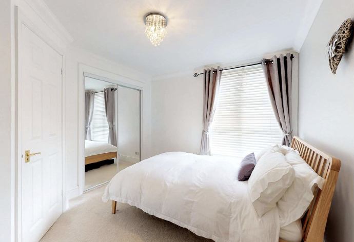 Room Folgate Street in Greater London