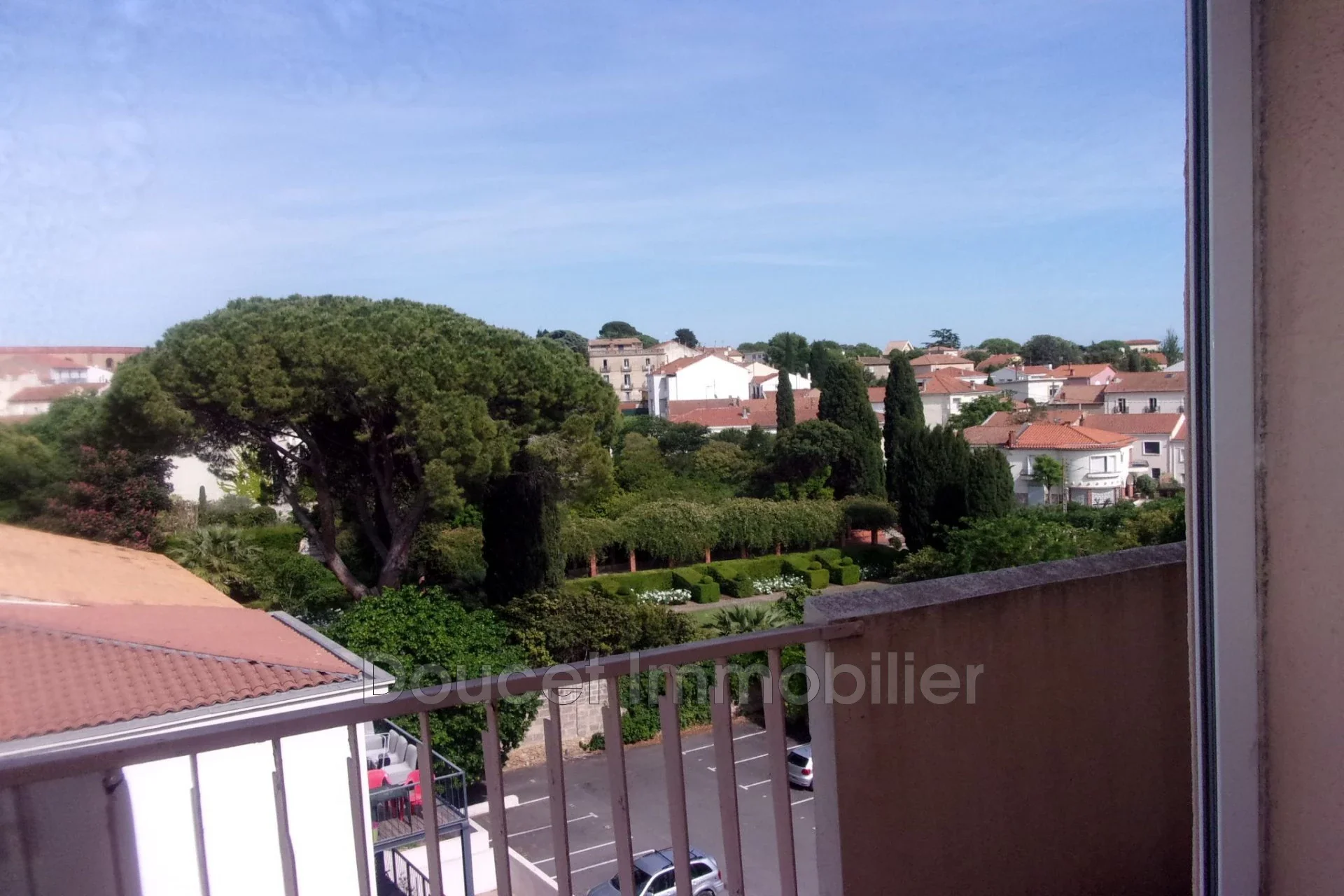 Flat Avenue de Béziers in Valros