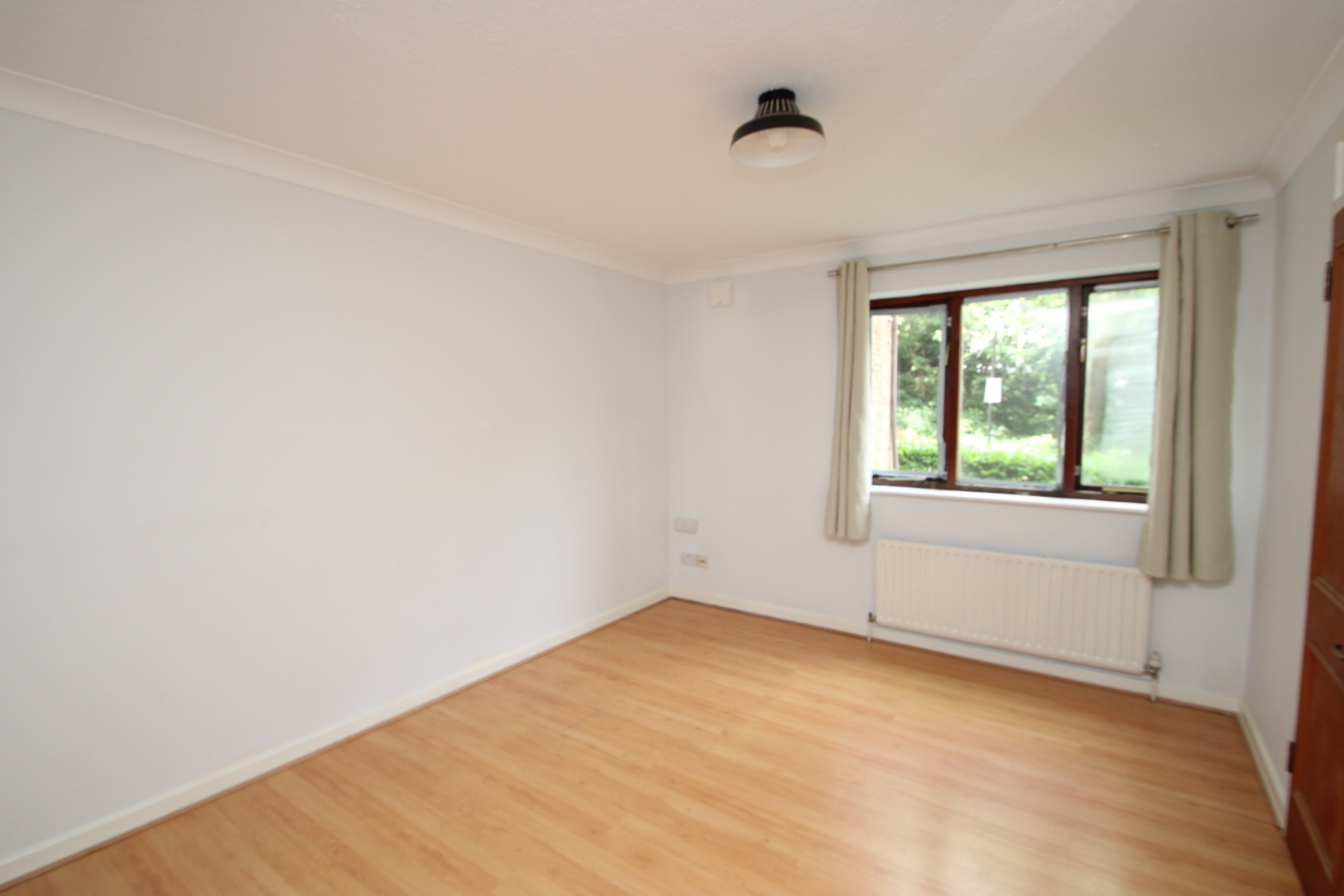 Flat Campion Close in Greater London