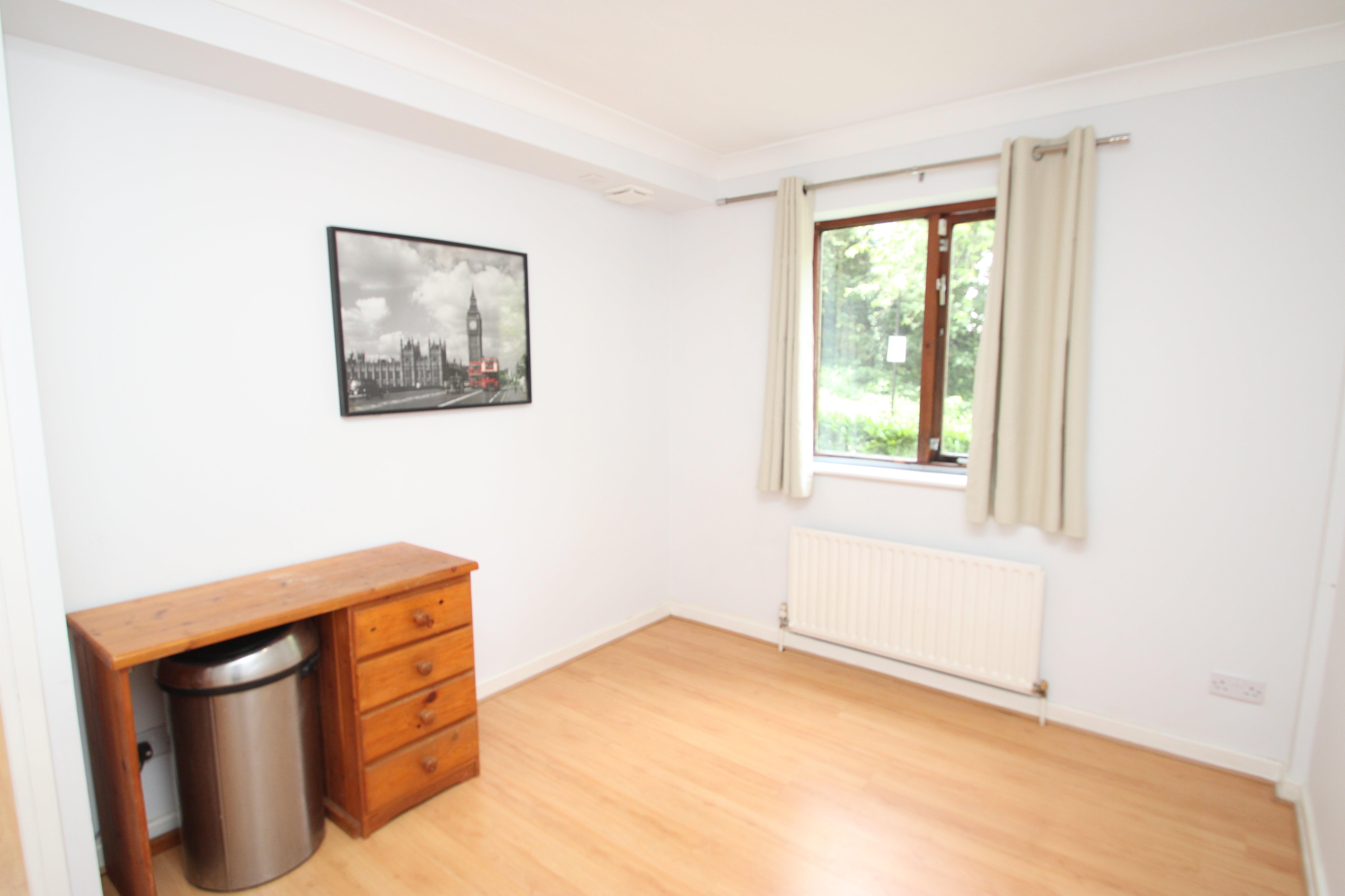 Flat Campion Close in Greater London