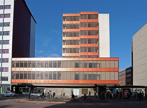 Flat Christchurch Road in Bournemouth