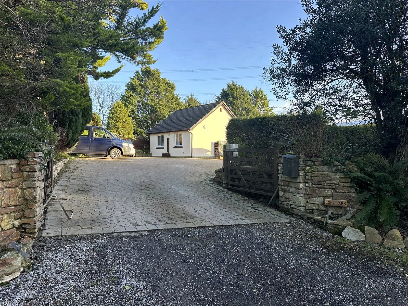 House Carmarthen Road in Kilgetty