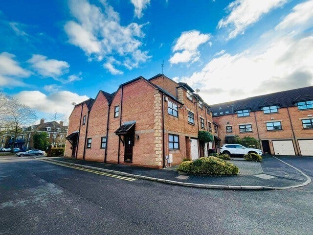 House Coventry Road in North Warwickshire