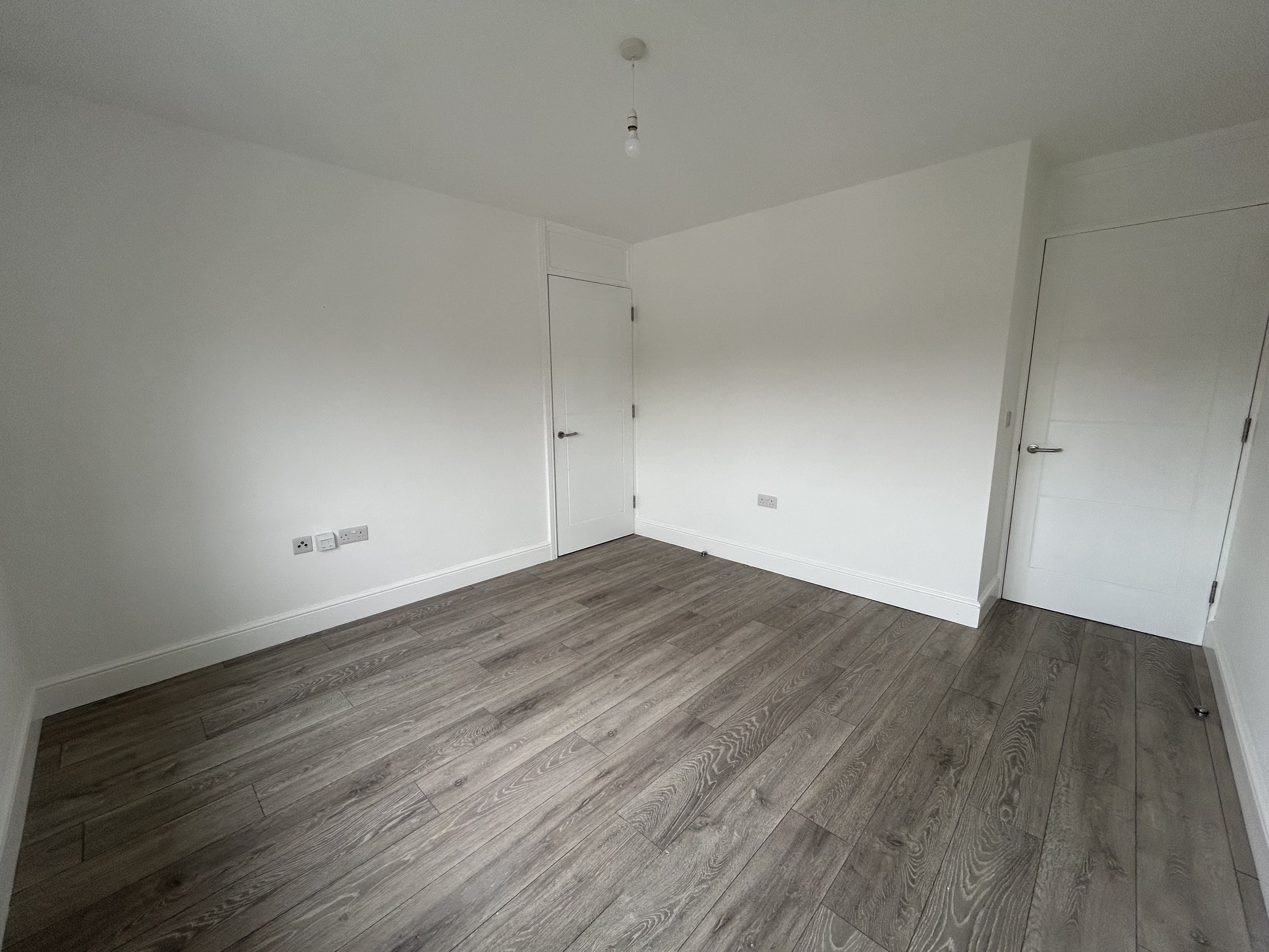 Flat Hornbeam Court in Milton Keynes