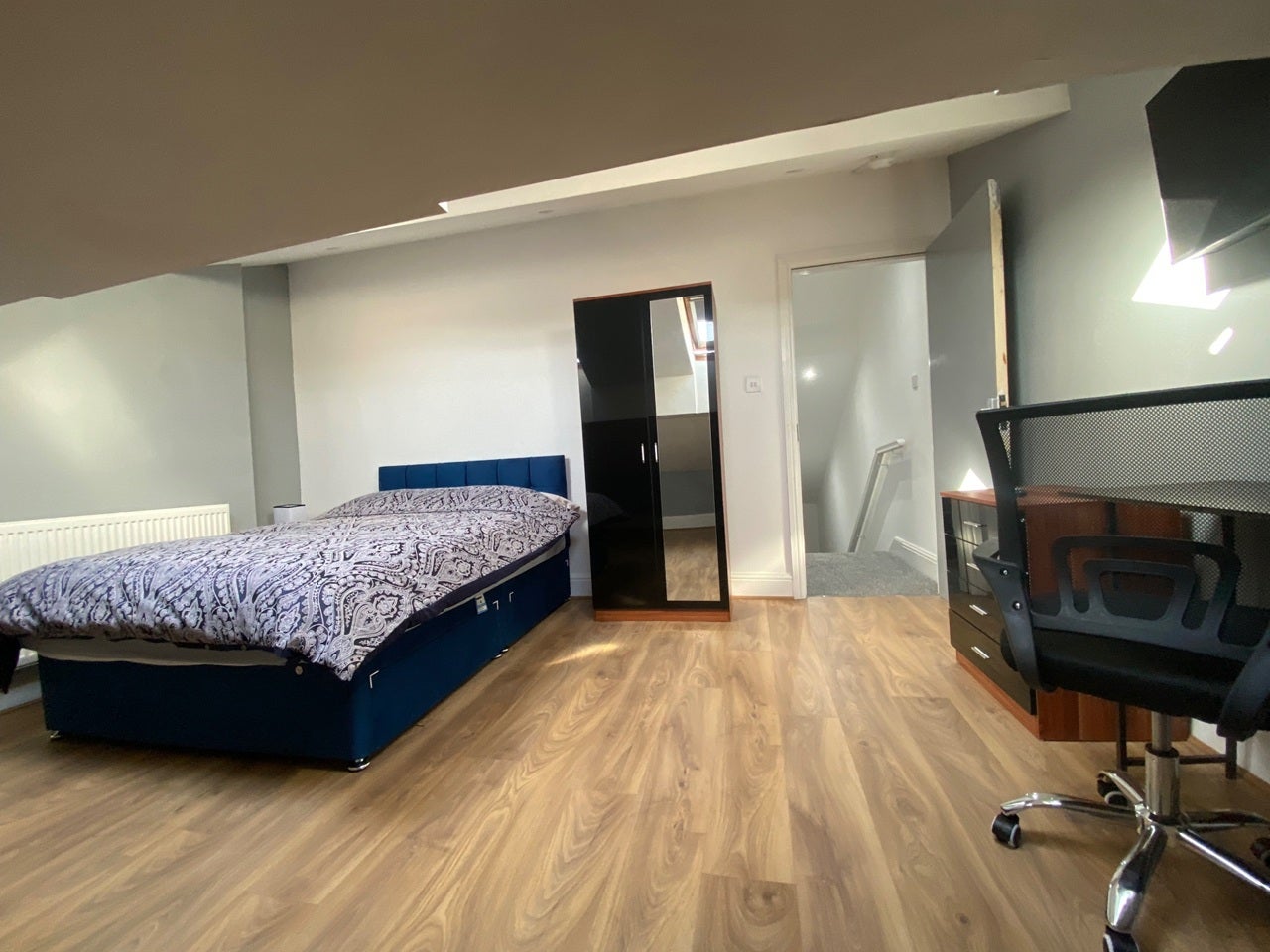 Room Chorley Old Road in Bolton