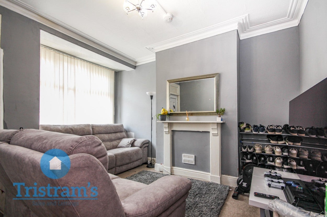 Flat Sherwin Grove in Nottingham