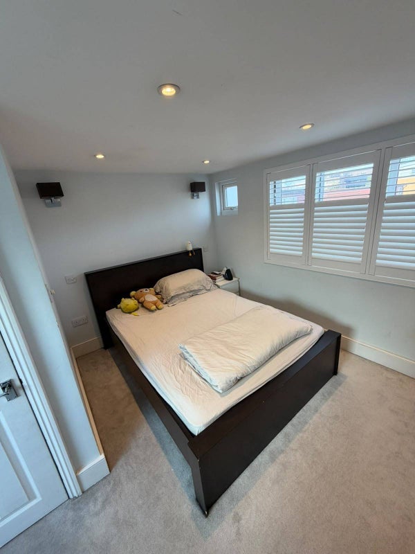 Room Tooley Street in Greater London