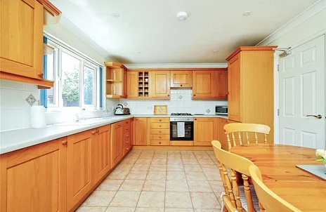 Room Calcot Close in Oxford