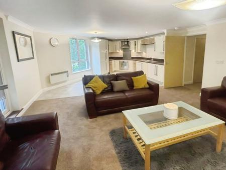 Flat Yeoman Close in Ipswich