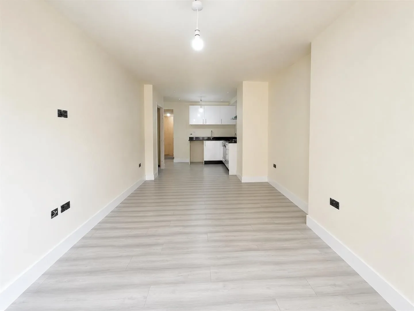 Flat Crouch Hill in Greater London