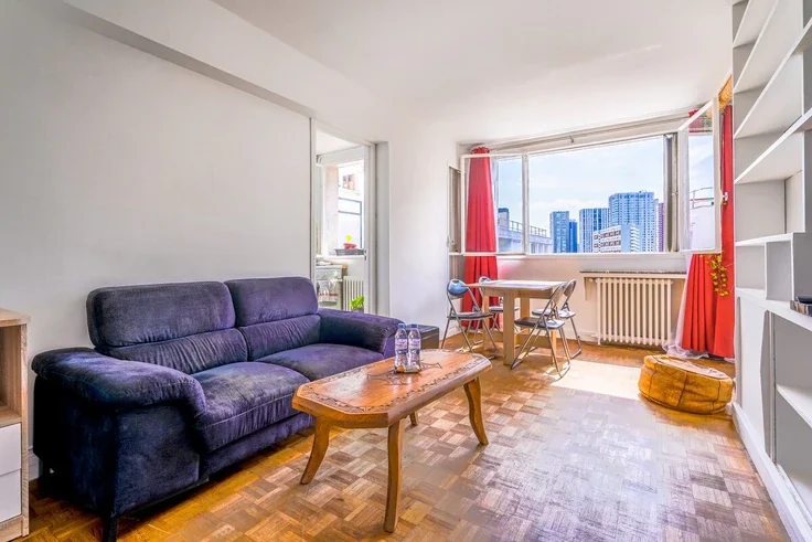 Appartement Rue Saint-Charles à Paris