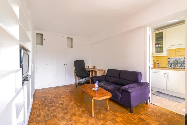 Appartement Rue Saint-Charles à Paris