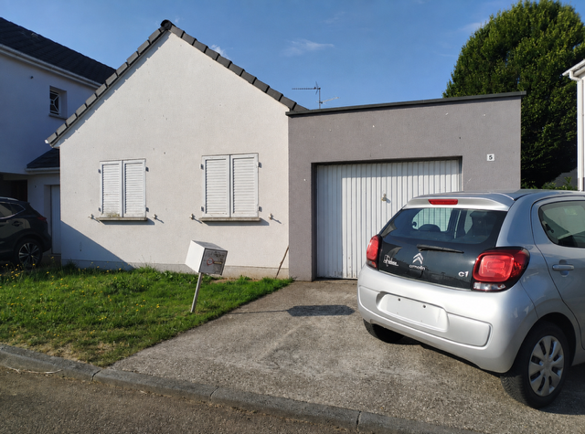 House Rue de la Couture Gaulard in Huest