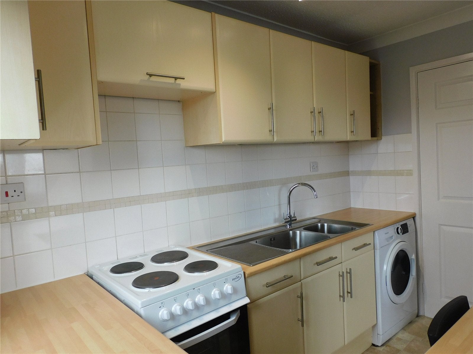 Flat The Toose in Yeovil
