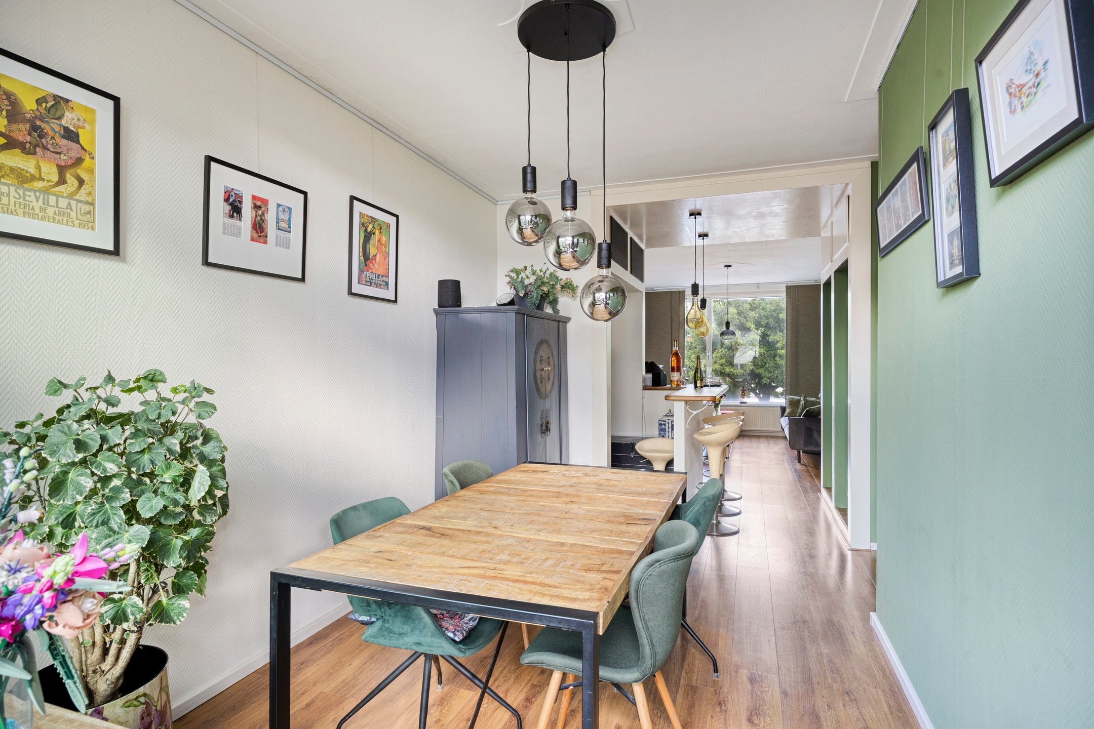 Appartement te koop: Veenendaalkade 106, 'S-Gravenhage