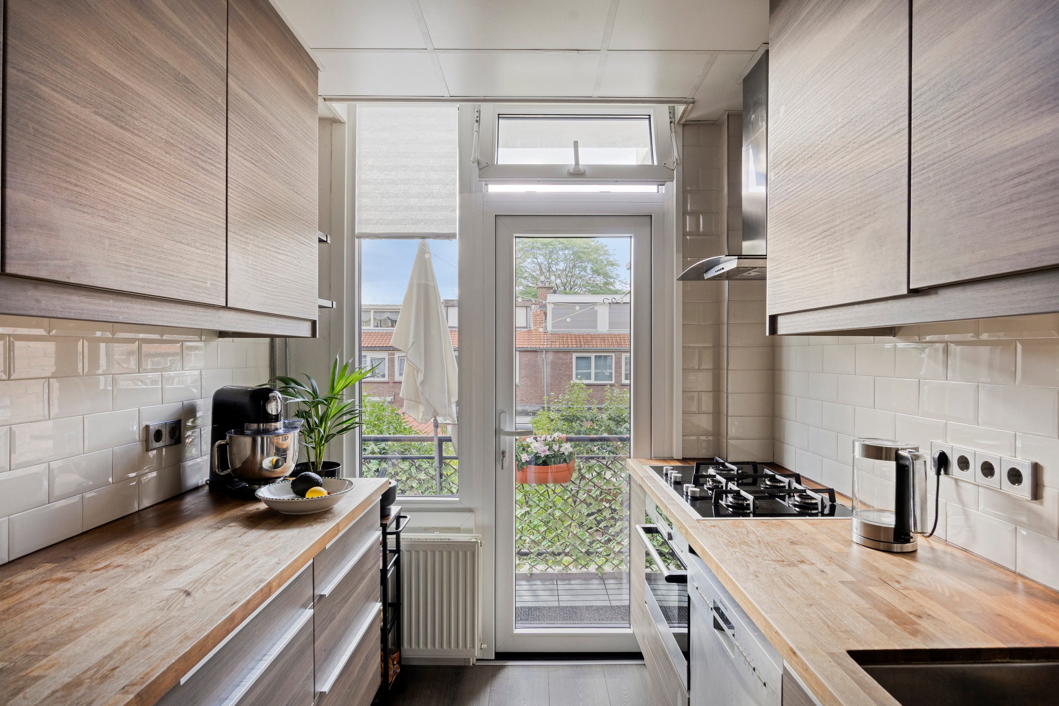 Appartement te koop: Veenendaalkade 106, 'S-Gravenhage