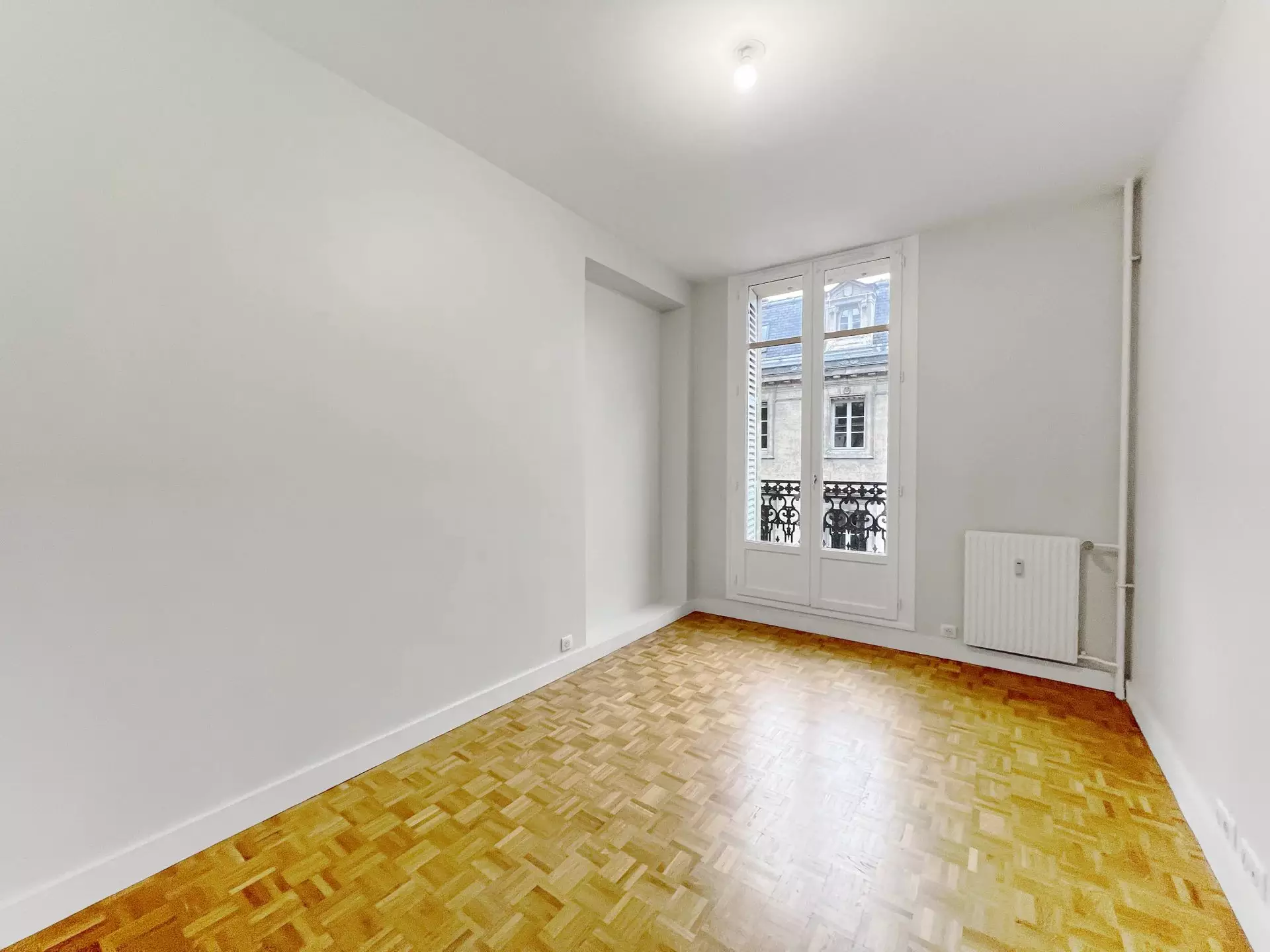 Flat Rue de Gramont in Paris