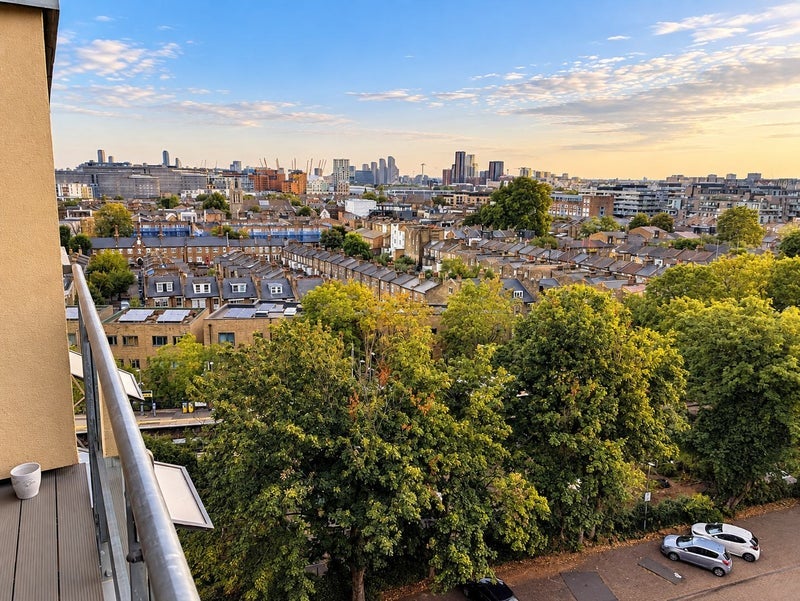 Flat Restell Close in Greater London