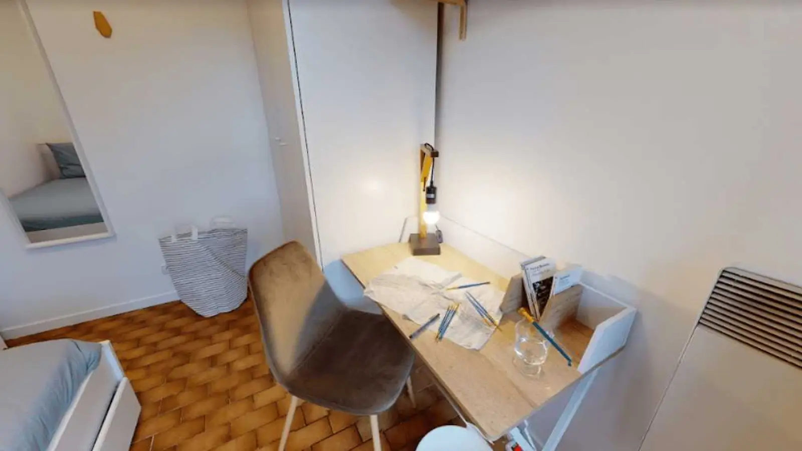 Appartement Rue Armand Carrel à Paris
