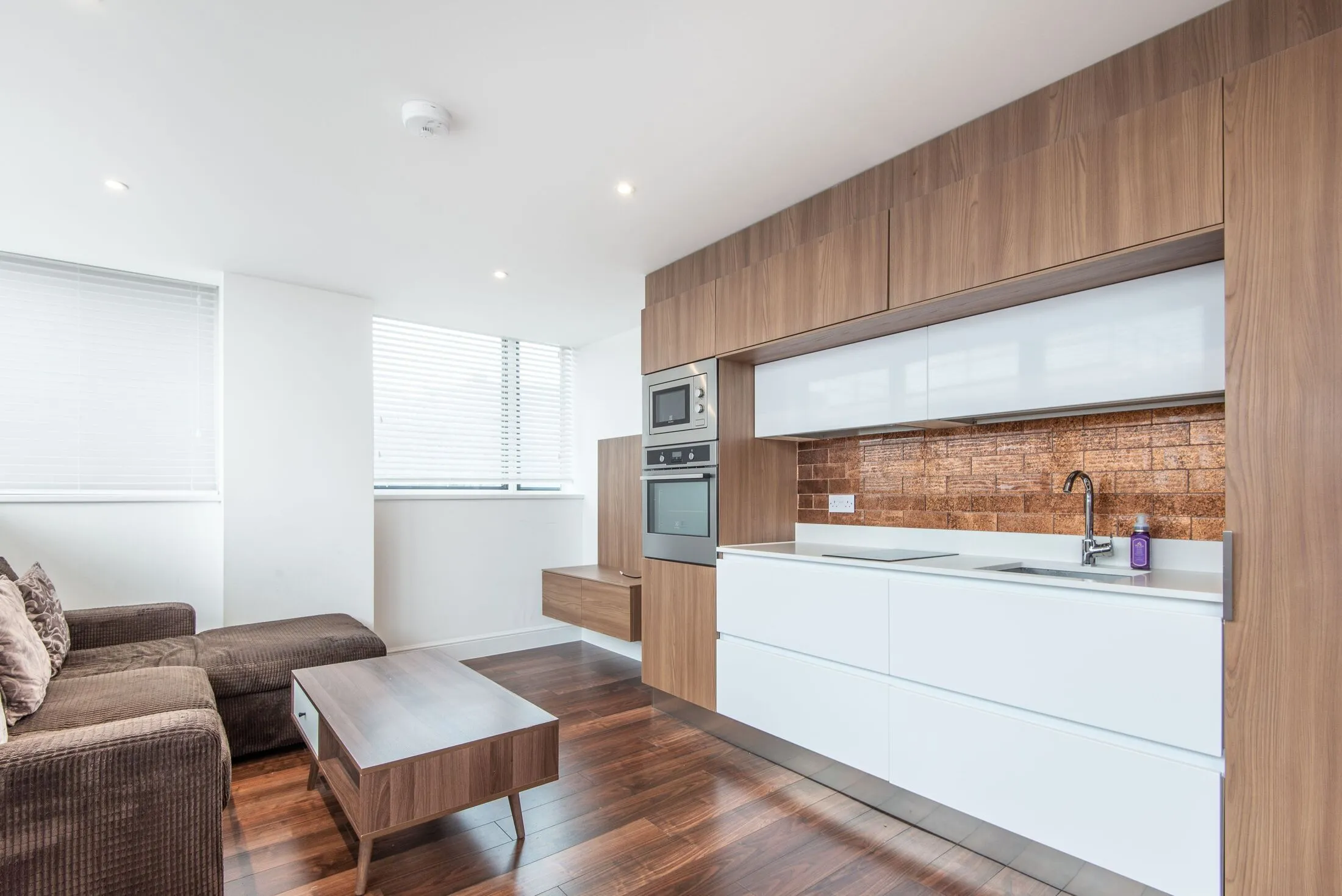 Flat Swiss Terrace in Greater London
