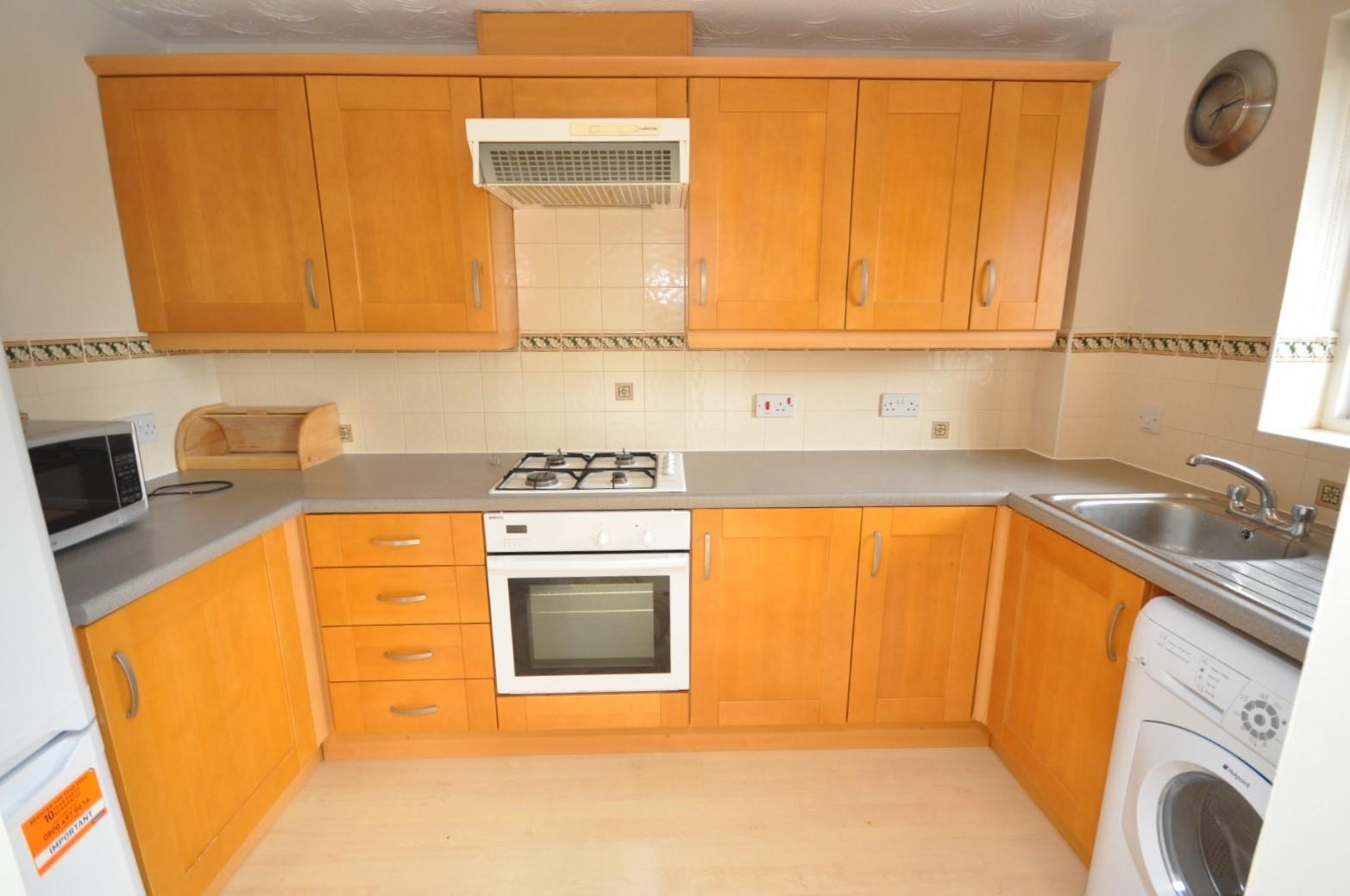 Flat Abraham Court in Greater London