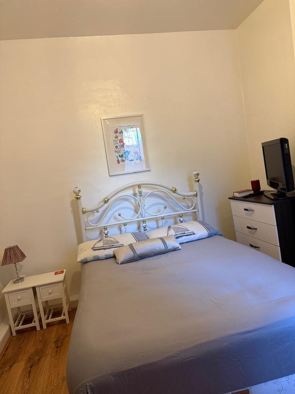 Room Hanscomb Mews in Greater London