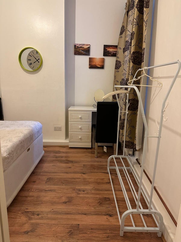 Room Hanscomb Mews in Greater London