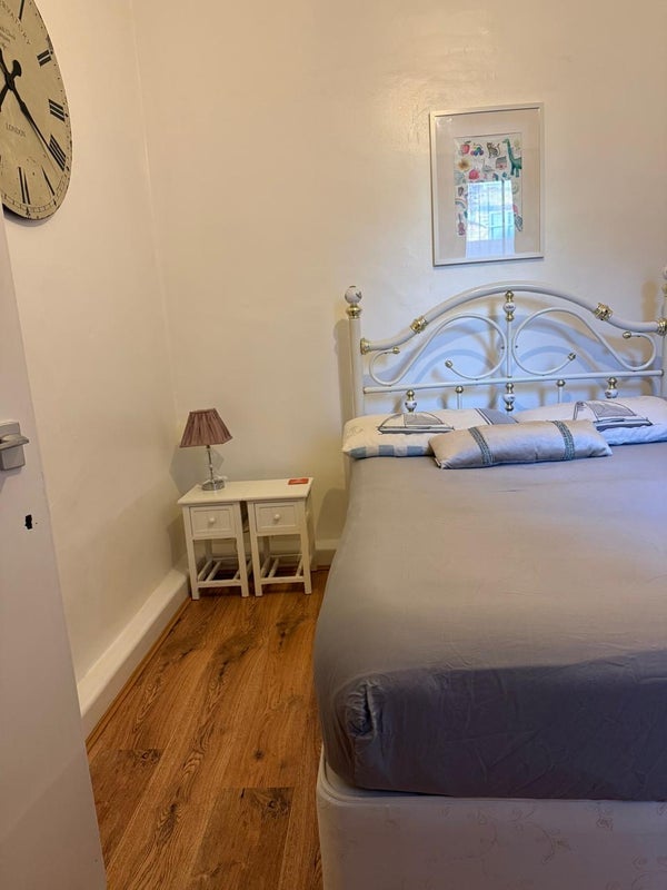 Room Hanscomb Mews in Greater London
