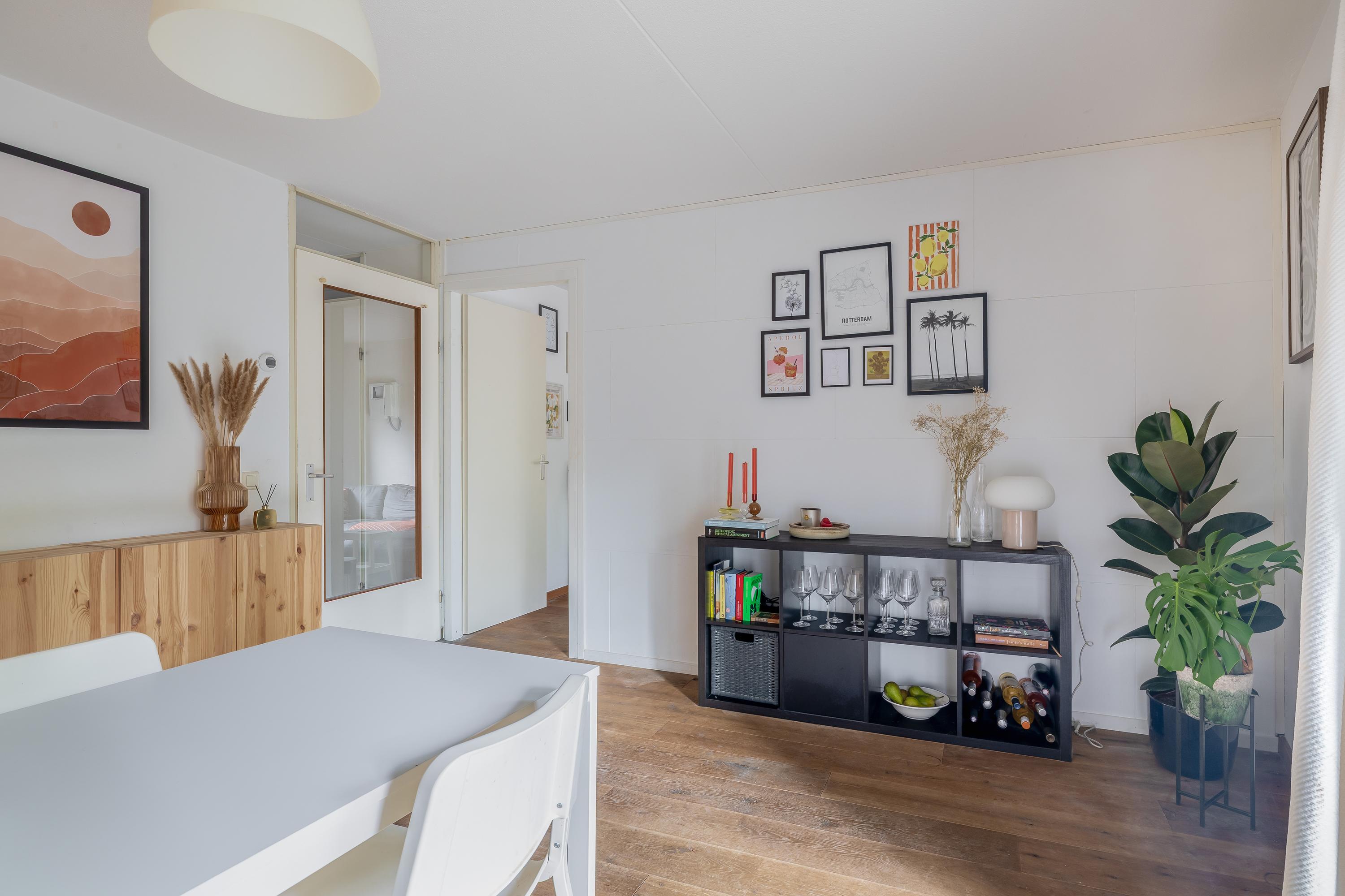 Appartement te koop: Claes de Vrieselaan 203, Rotterdam