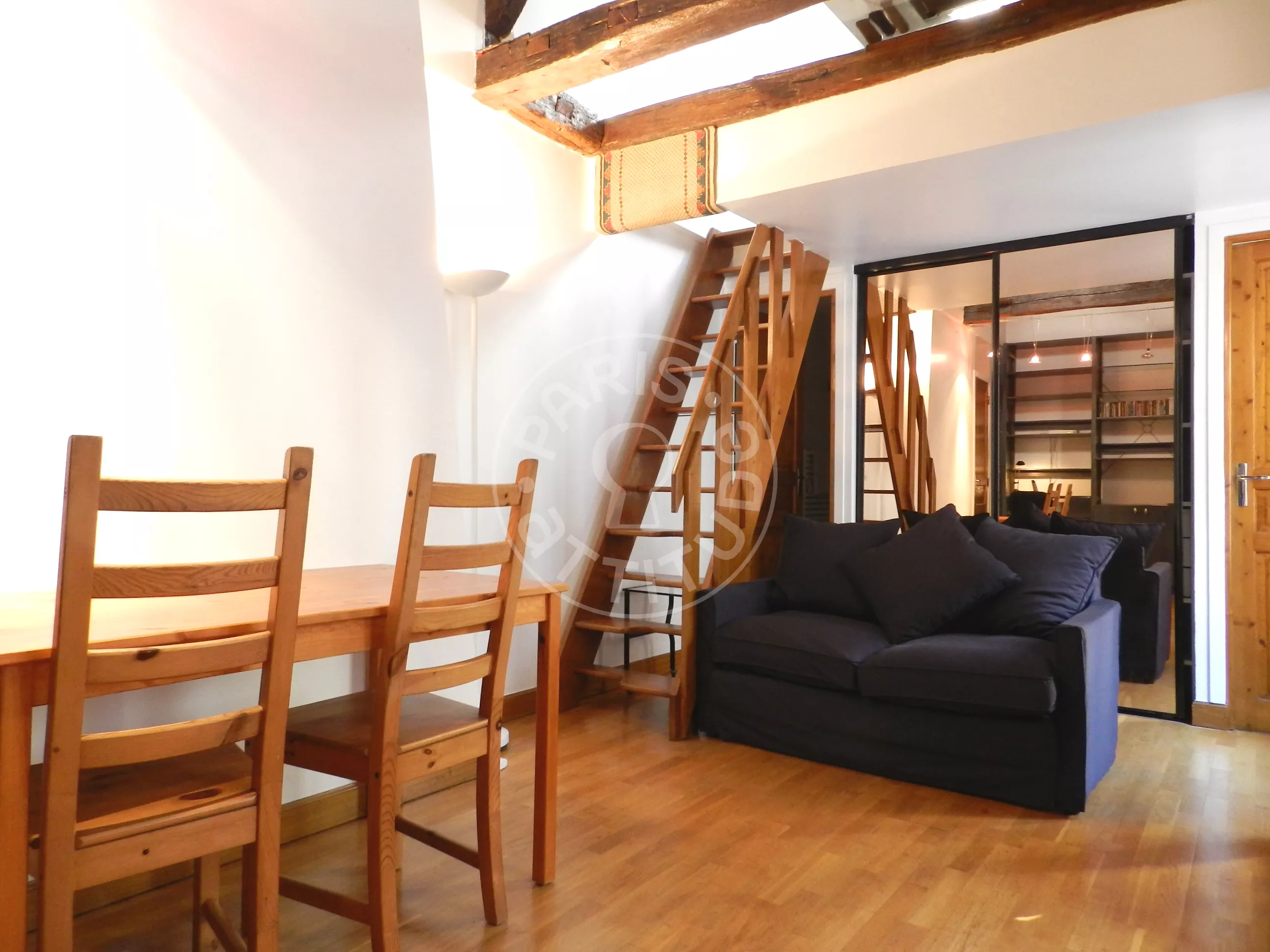 Appartement Rue des Canettes à Paris